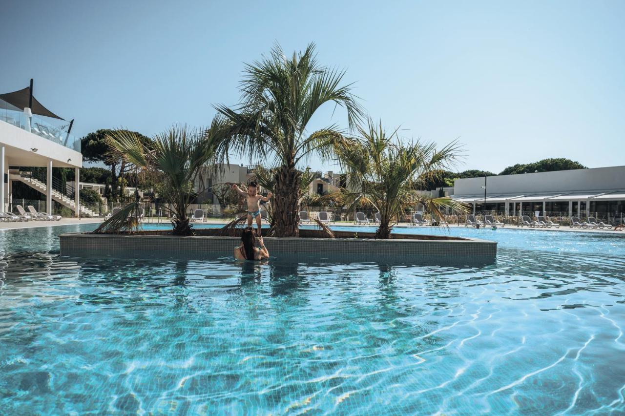 Belambra Clubs Port Camargue - Les Salins Hotel เลอ โกร-ดู-รัว ภายนอก รูปภาพ